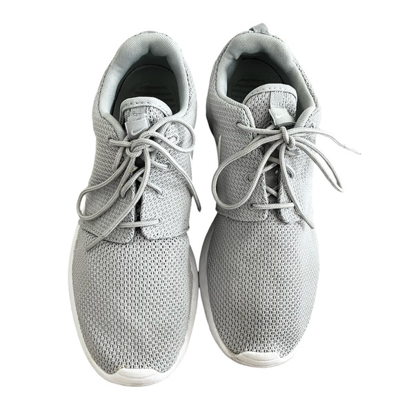 Nike Roche - Picture 6 of 7